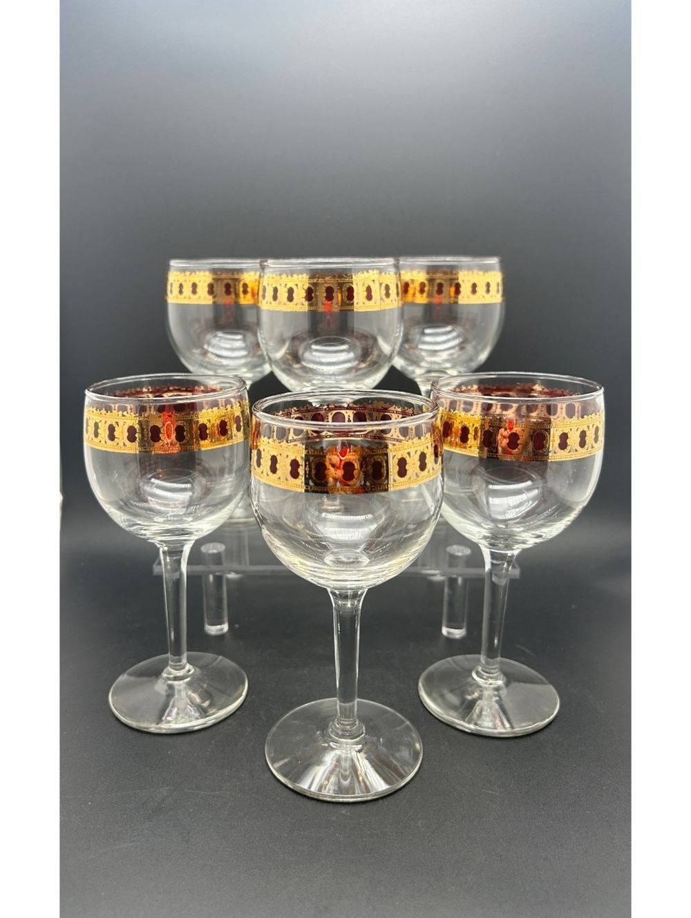 Vintage 6 Culver Cranberry Scroll Wine Glass